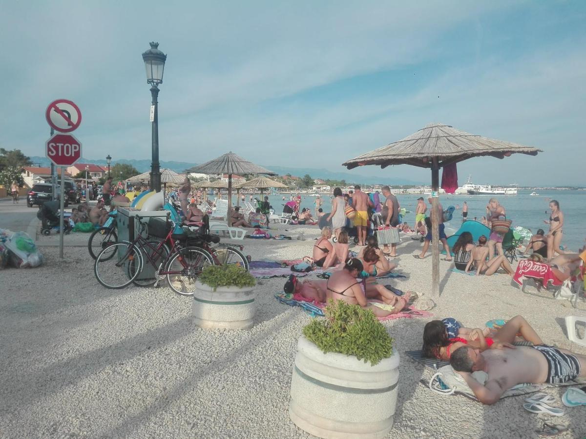 Apartman Bunaric Vir Buitenkant foto