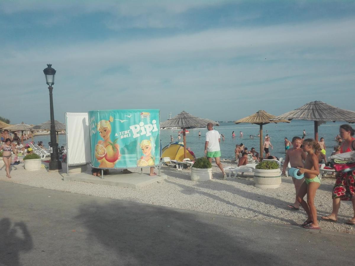 Apartman Bunaric Vir Buitenkant foto
