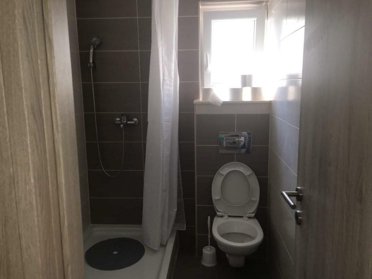 Apartman Bunaric Vir Buitenkant foto